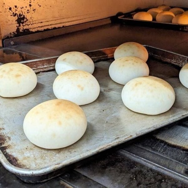 国産いちごとホイップクリームパン | アレルギー対応パンのtonton