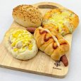 惣菜パンセット（ウインナーパン・焼きカレーパン・ハムマヨコーン・タルタルコーン） | アレルギー対応パンのtonton