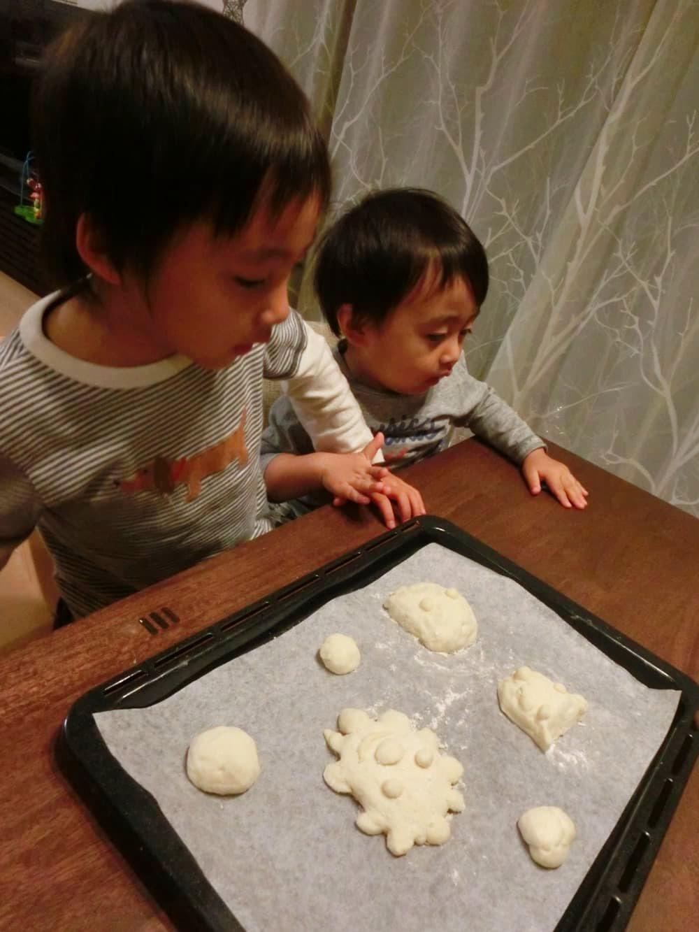 この世の中で一番美味しいパン。それは、お家で作った焼きたてパン！