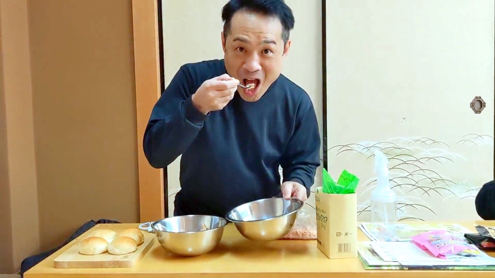 竹勘さんのサーモンフレークを使ったパンの試食会