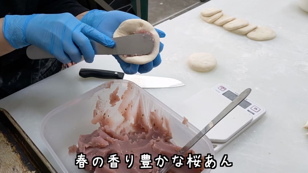 アレルギーがあっても春を満喫！家族で分け合える「お花形パン」が焼けました | アレルギー対応パンのtonton
