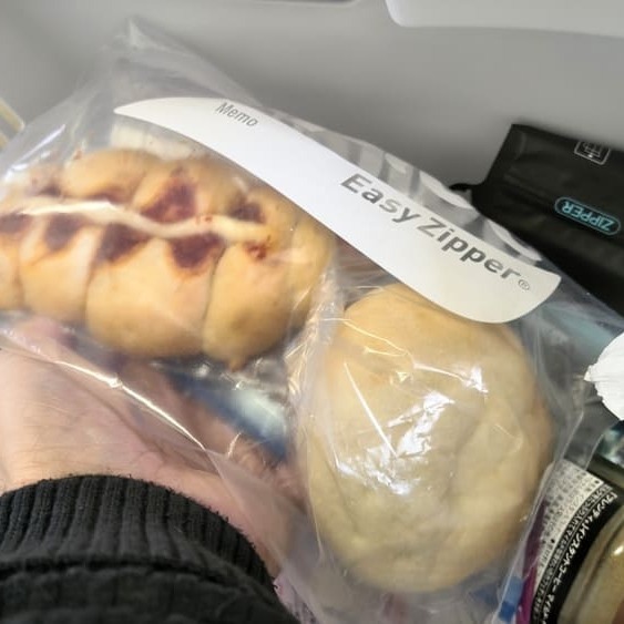 なぜtontonのパンは冷凍なの？「デンプンの老化」を防ぐ魔法の保存法