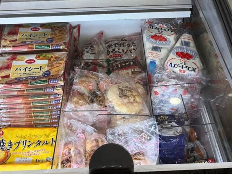 コープみやざき花ヶ島店さんの店舗での販売の様子 | アレルギー対応パンのtonton