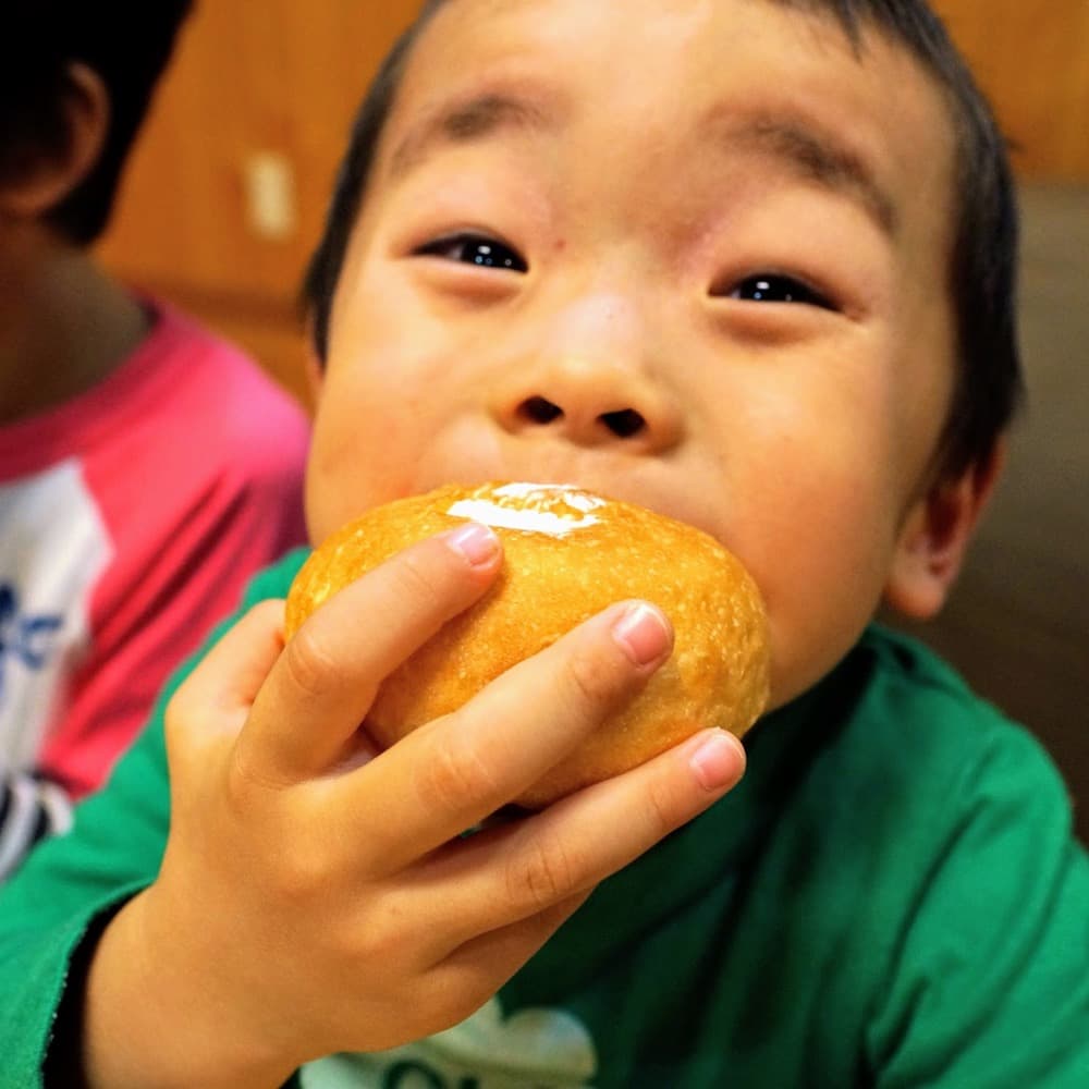 【ミニ】ホイップクリームパン (4個入り) | 子供が喜ぶお菓子セットVer.2 | アレルギー対応パンのtonton