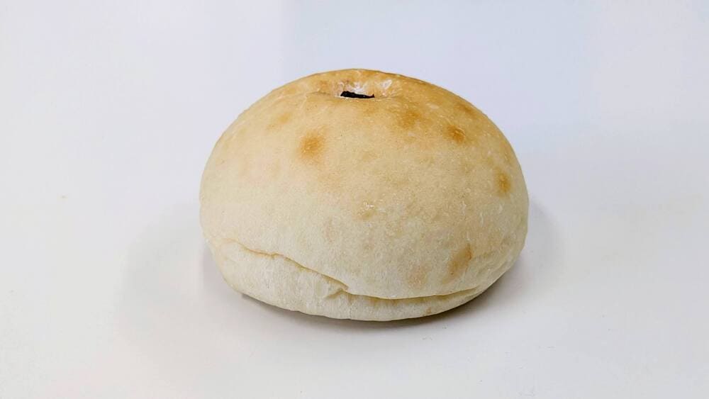 チョコホイップクリームパン | アレルギー対応パンのtonton