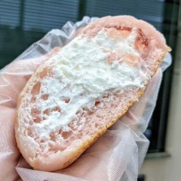 数量限定 国産いちごとホイップクリームパン 卵 乳アレルギー対応 卵 乳アレルギー対応パンのtonton